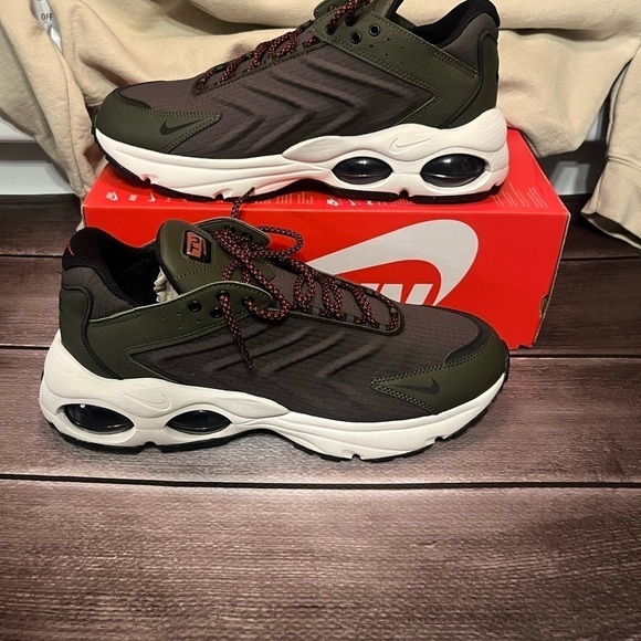 NEW IN BOX ? 2023
Air Max TW \'Cargo Khaki\'
